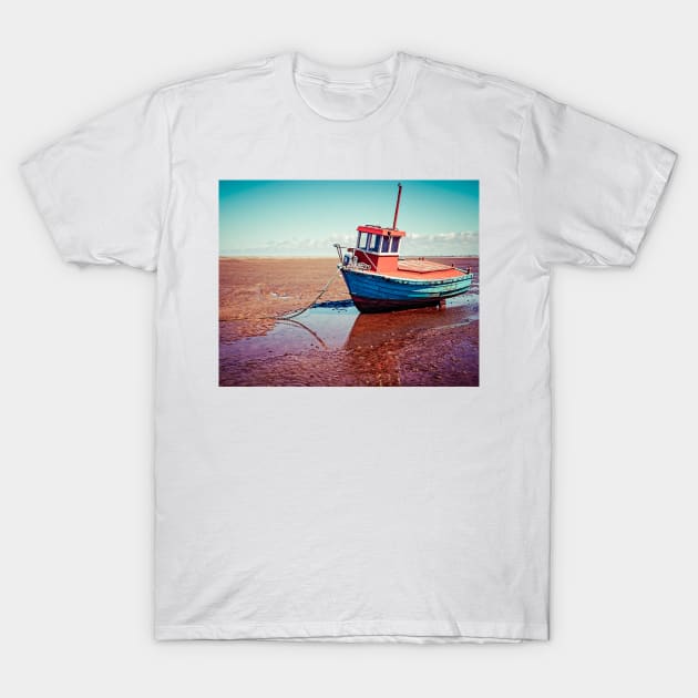 Fishing boat, Meols, Wirral, England T-Shirt by millroadgirl